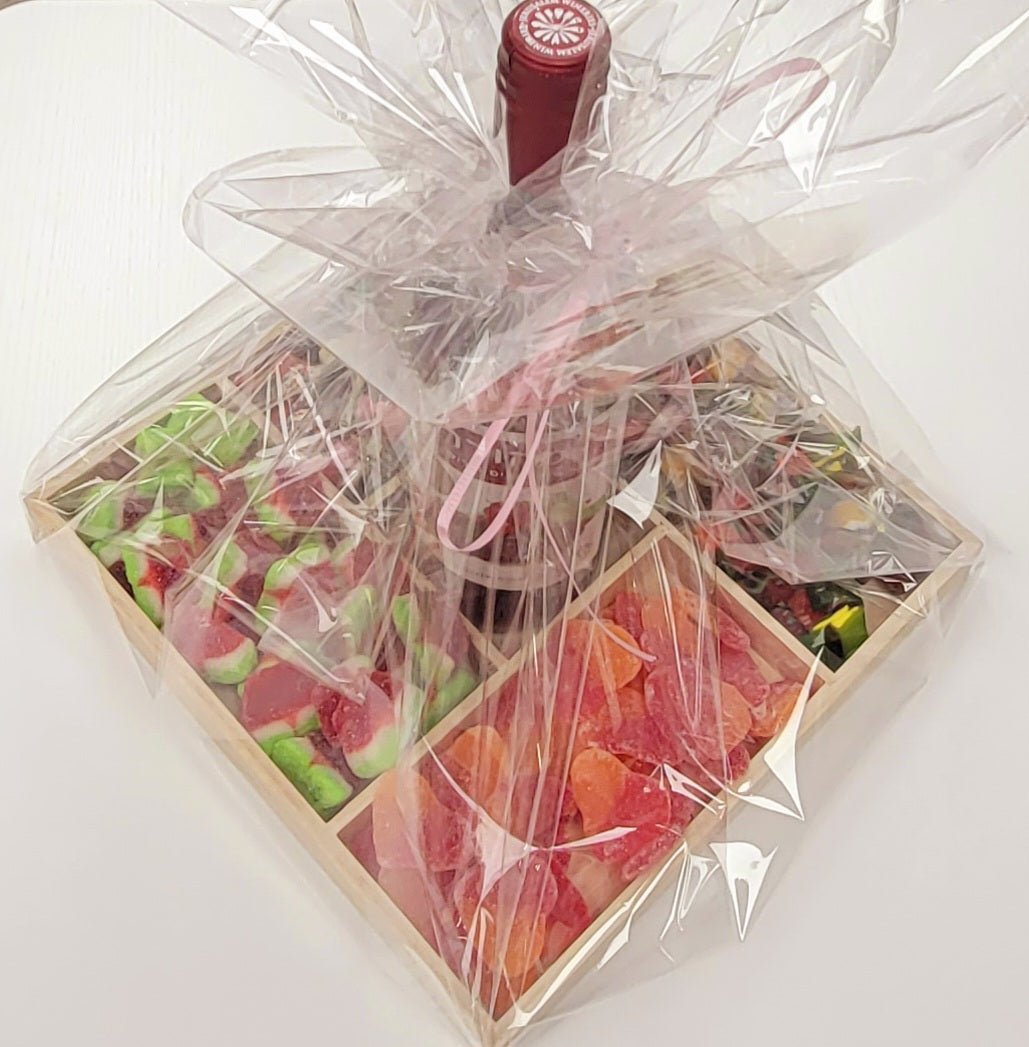 Wooden Platter with Grape Juice